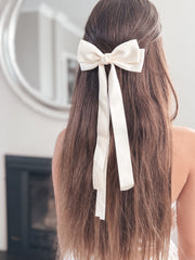 Classic Champagne Girls Hair Bow - A Little Lacey