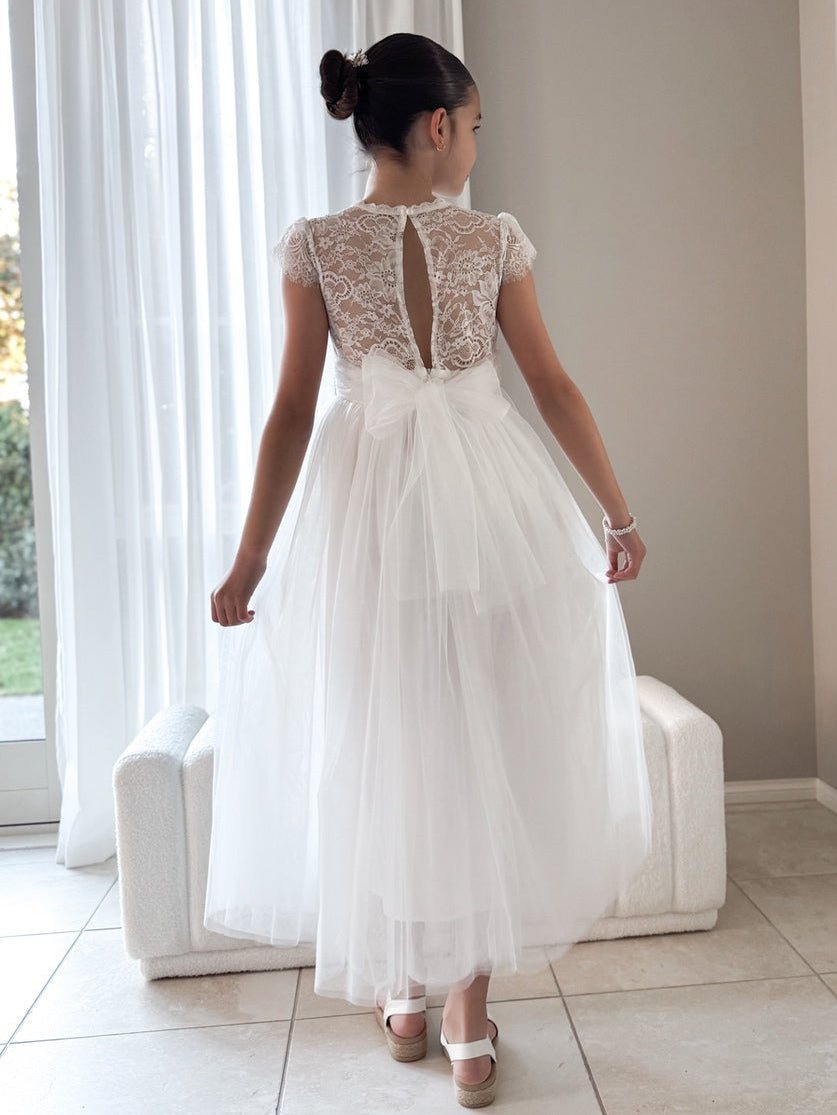 Lifestyle photo – Abby Grace White Lace Dress at wedding celebration for girls