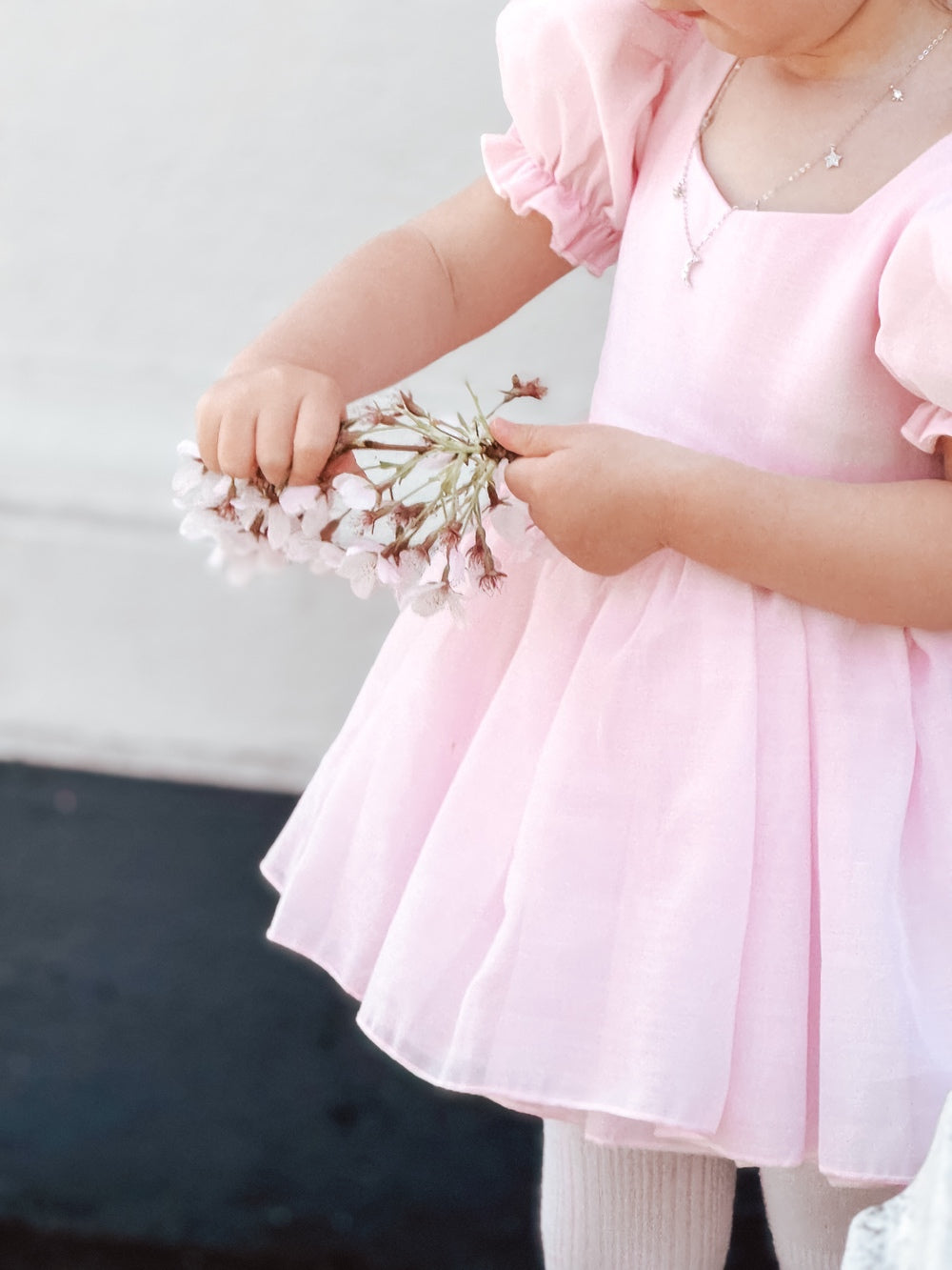 pink dress for family photos puff sleeve