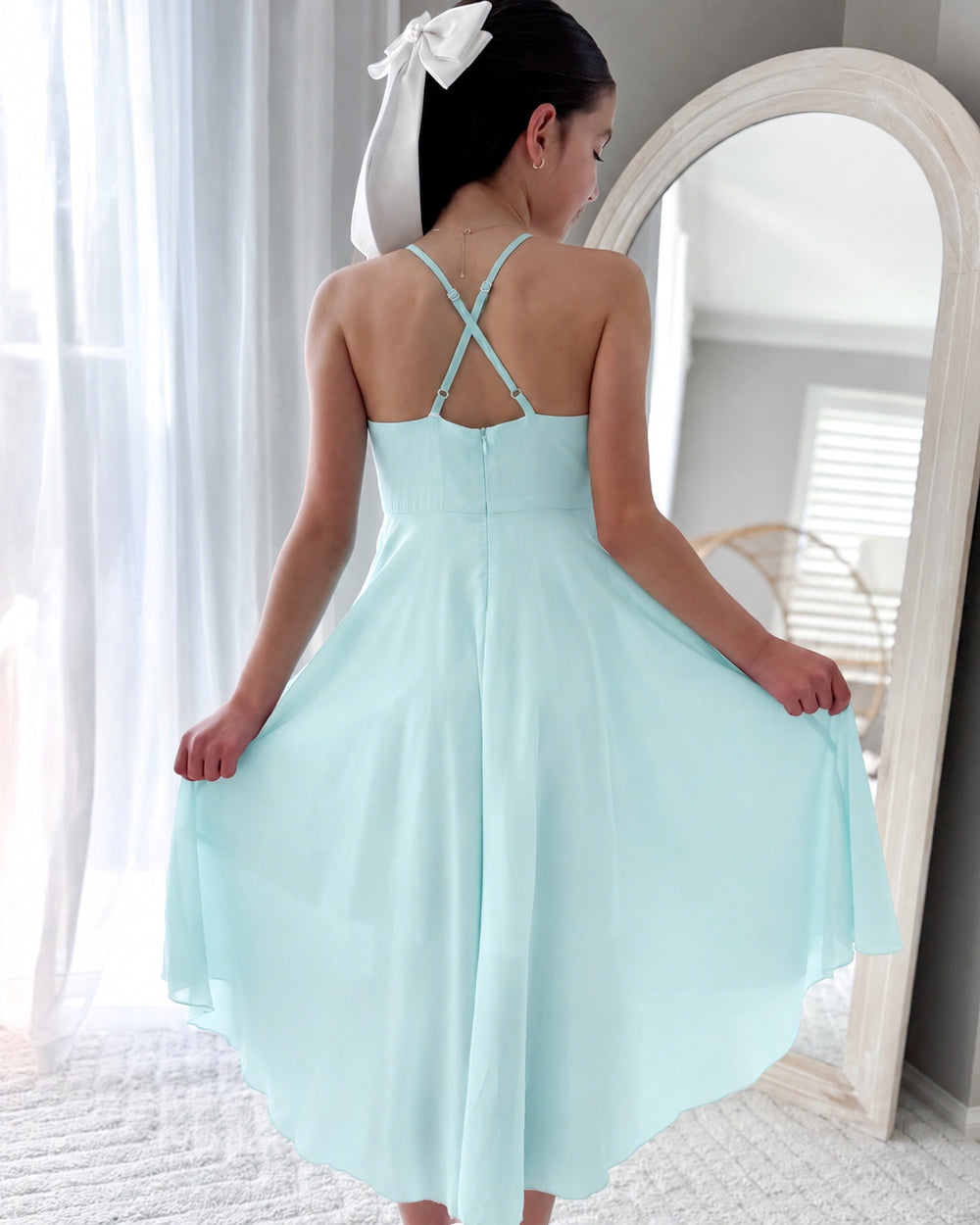Chiffon girls graduation junior bridesmaid dress with crossover back straps