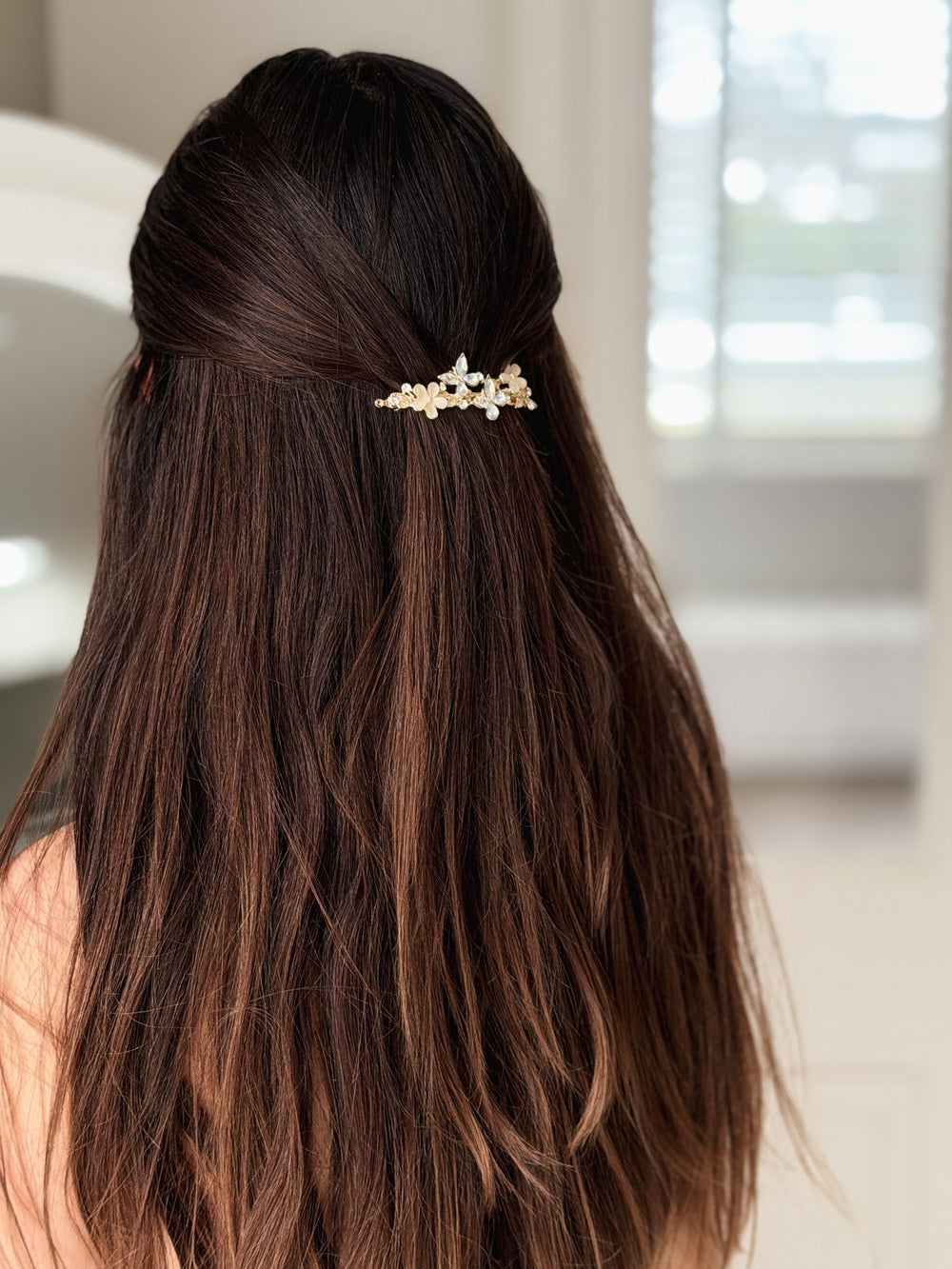 Ivory flower and crystal hair clip
