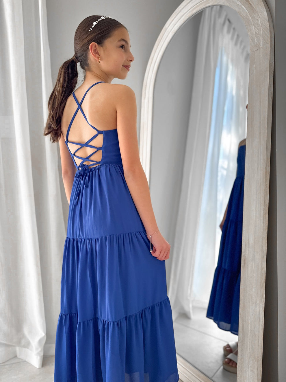 Clara dress in blue with elastic waist and tie-up back for comfortable fit
