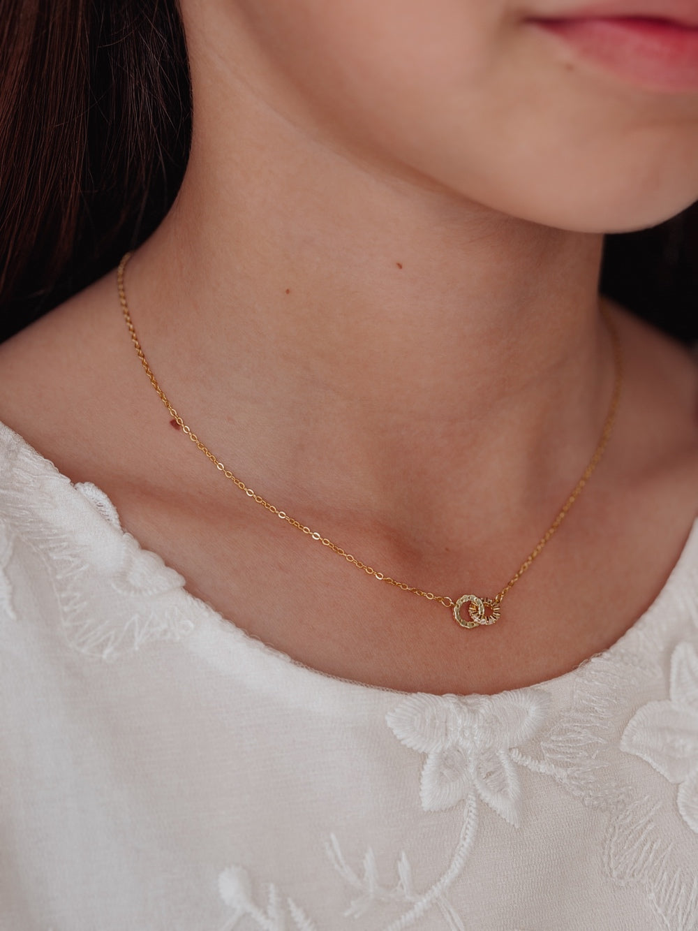Forever Linked Girls Gold Necklace - Christmas AccessoriesAdjustable gold necklace with delicate linked design