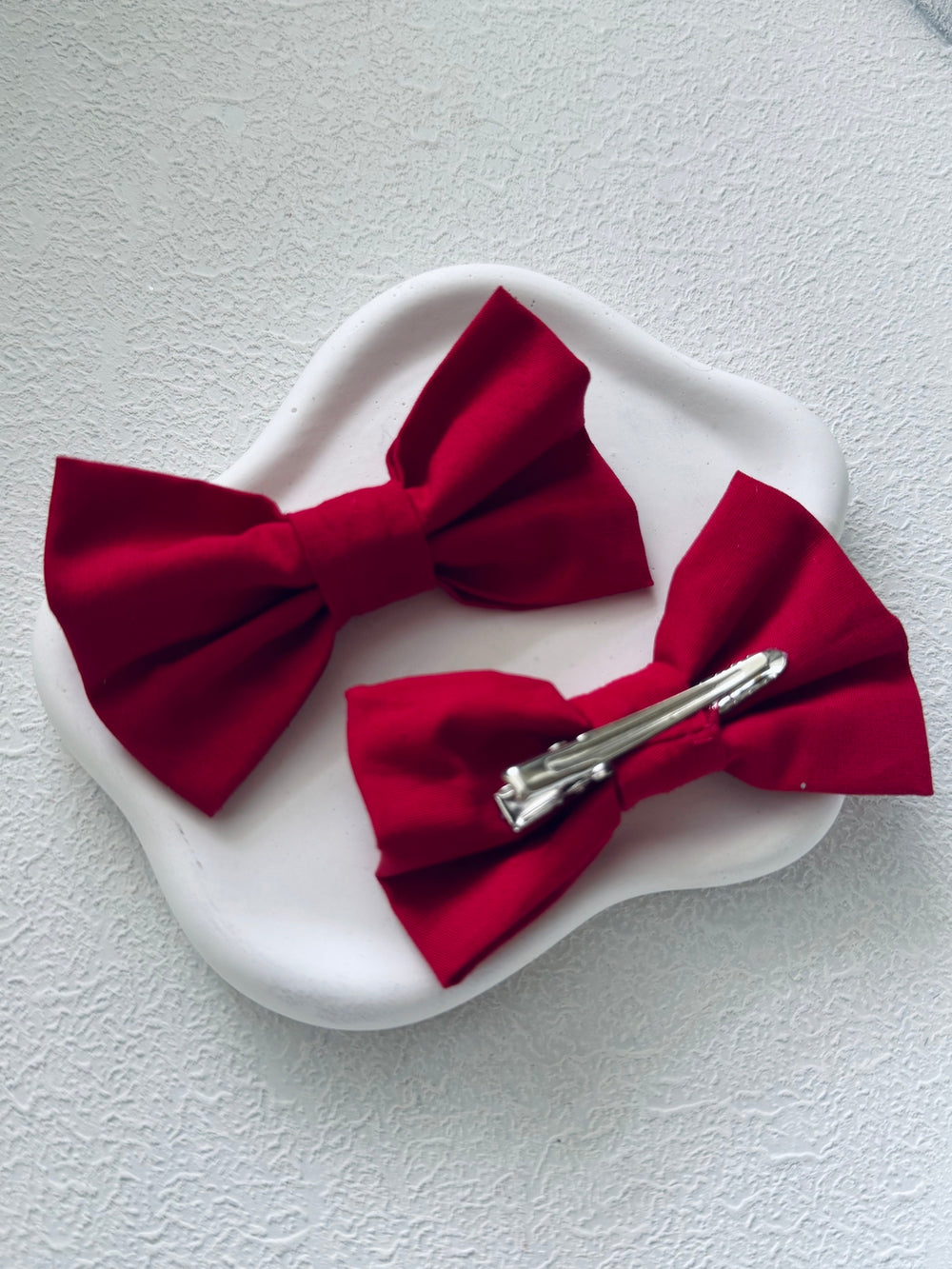 Red Christmas pigtail bow set for girls