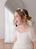 Girls white lace wedding dress close-up puff sleeve