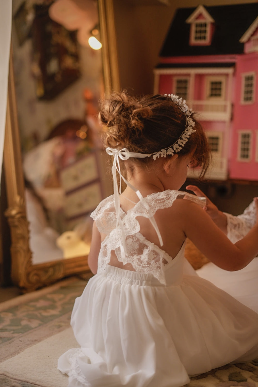 White flower girl headpiece with adjustable ties