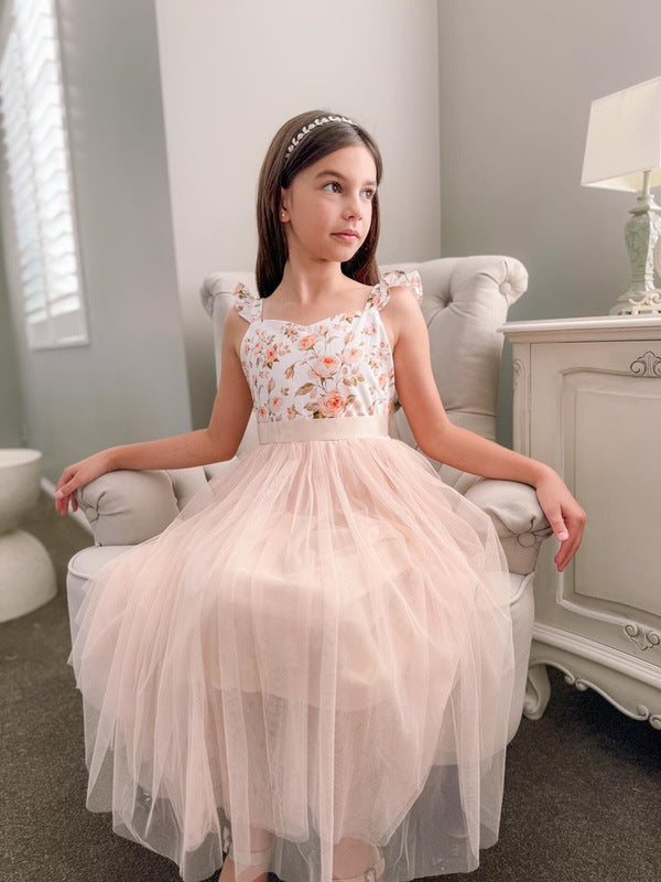 Girls party dress - Mille - sitting