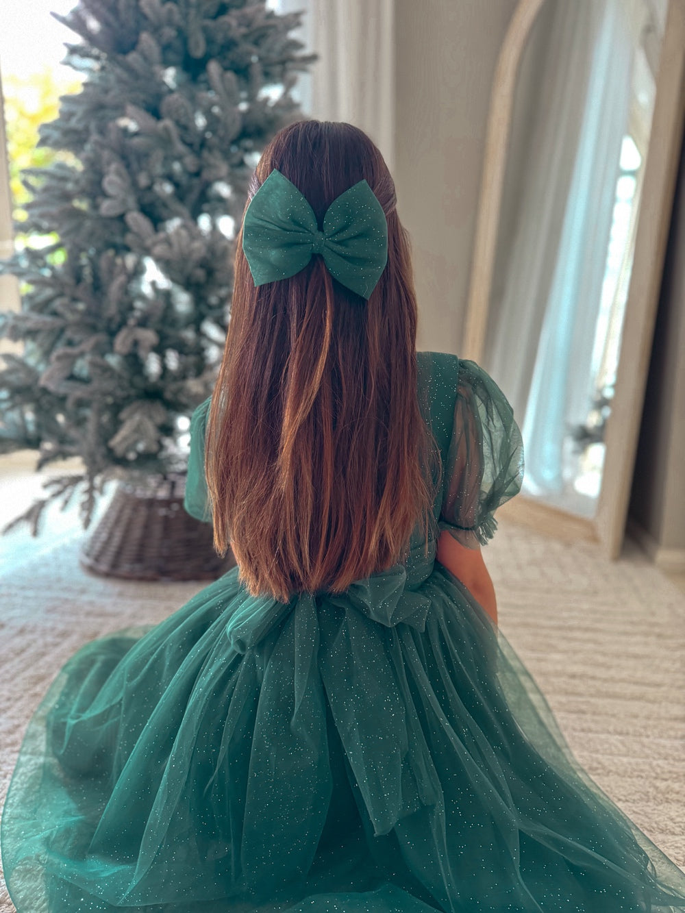 Puff sleeve green dress with V-back for girls festive outfit