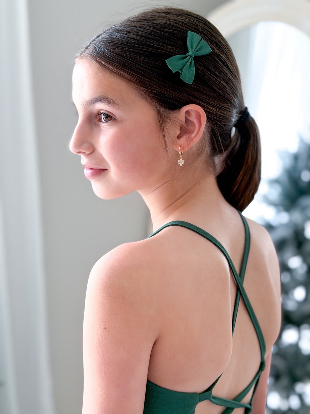 Mini Green Christmas Girls Pigtail Bows