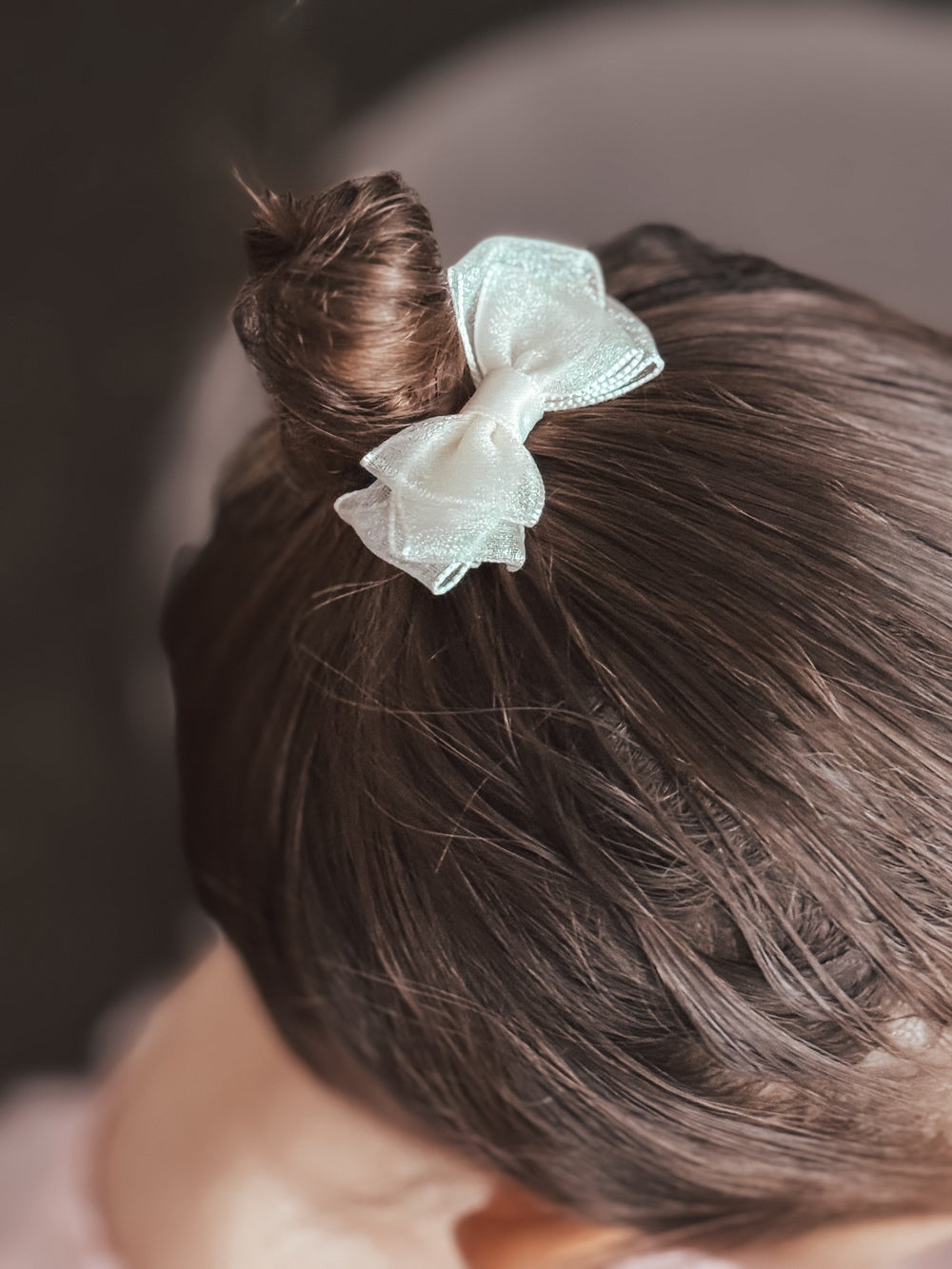 Girls ivory hair bows on alligator clips