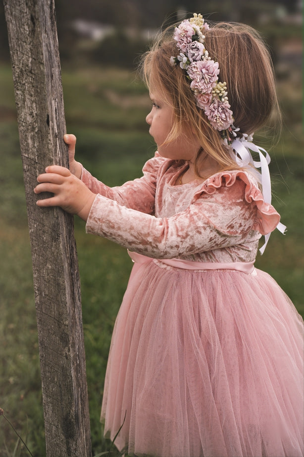 2949 Blush Pleated Velvet Dress baby girl – Tres Elegant